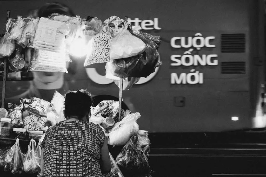 Hướng về "cuộc sống mới"